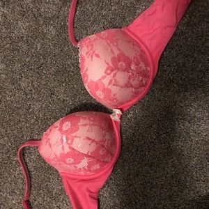 Vs bra